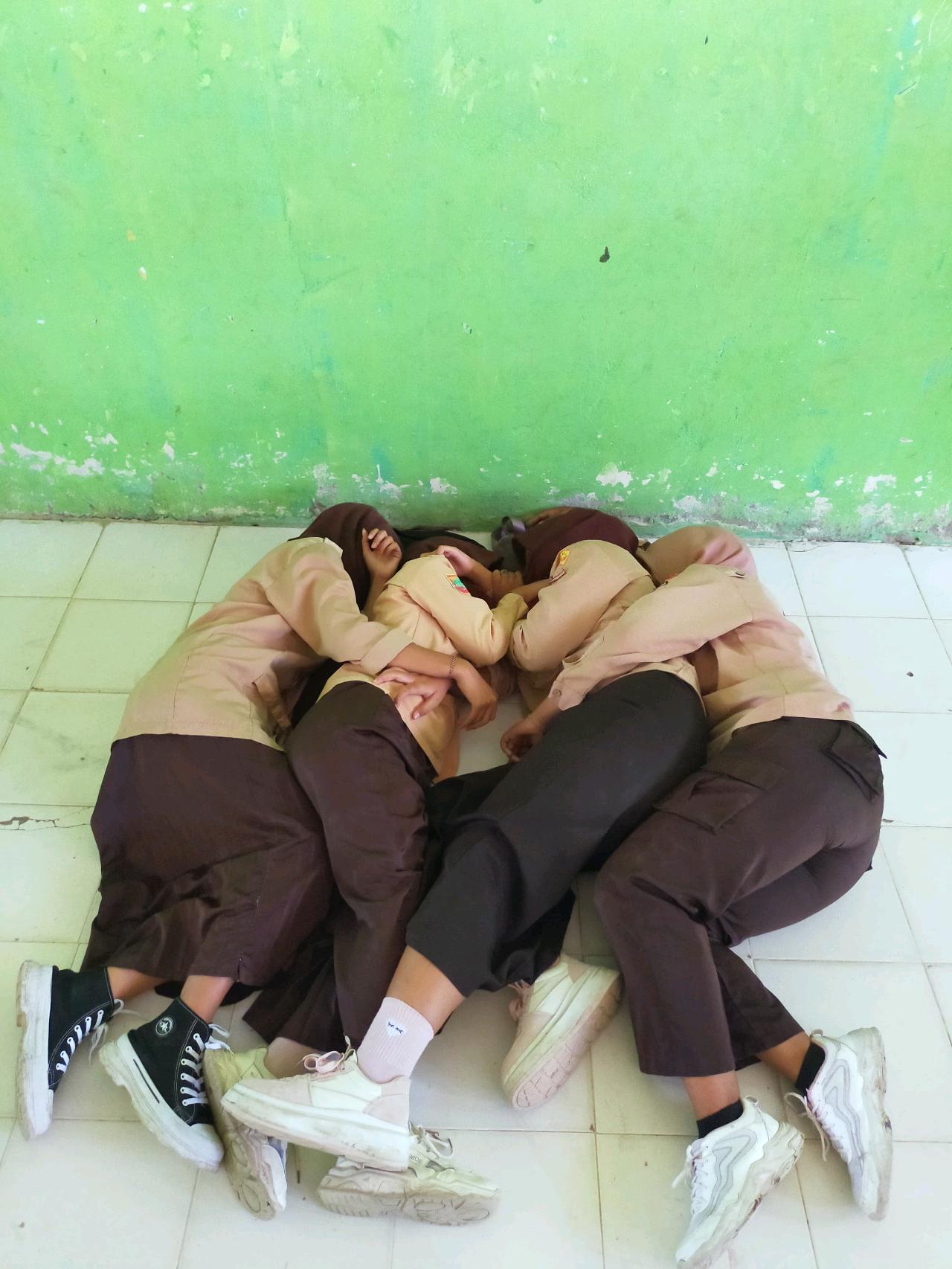 cmp_1773557934670.jpg