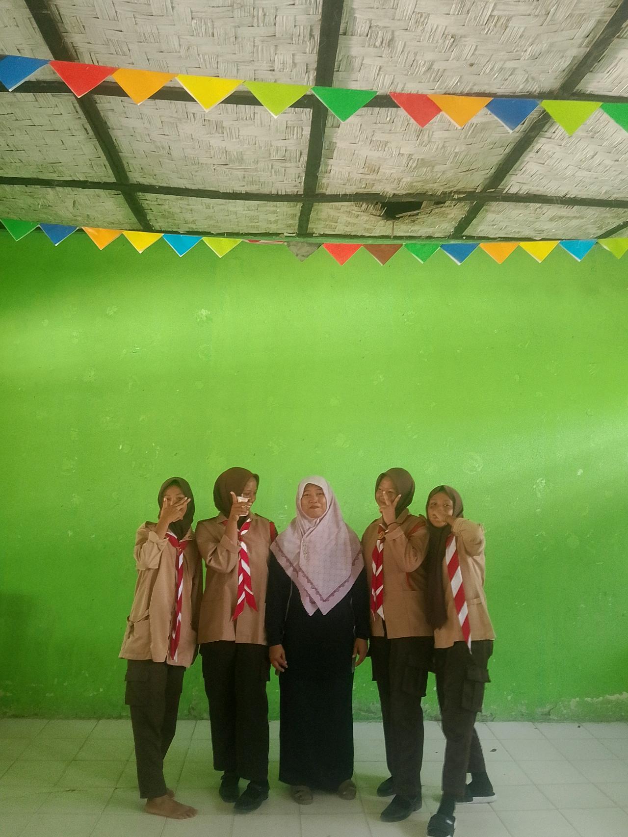 cmp_1775608583684.jpg