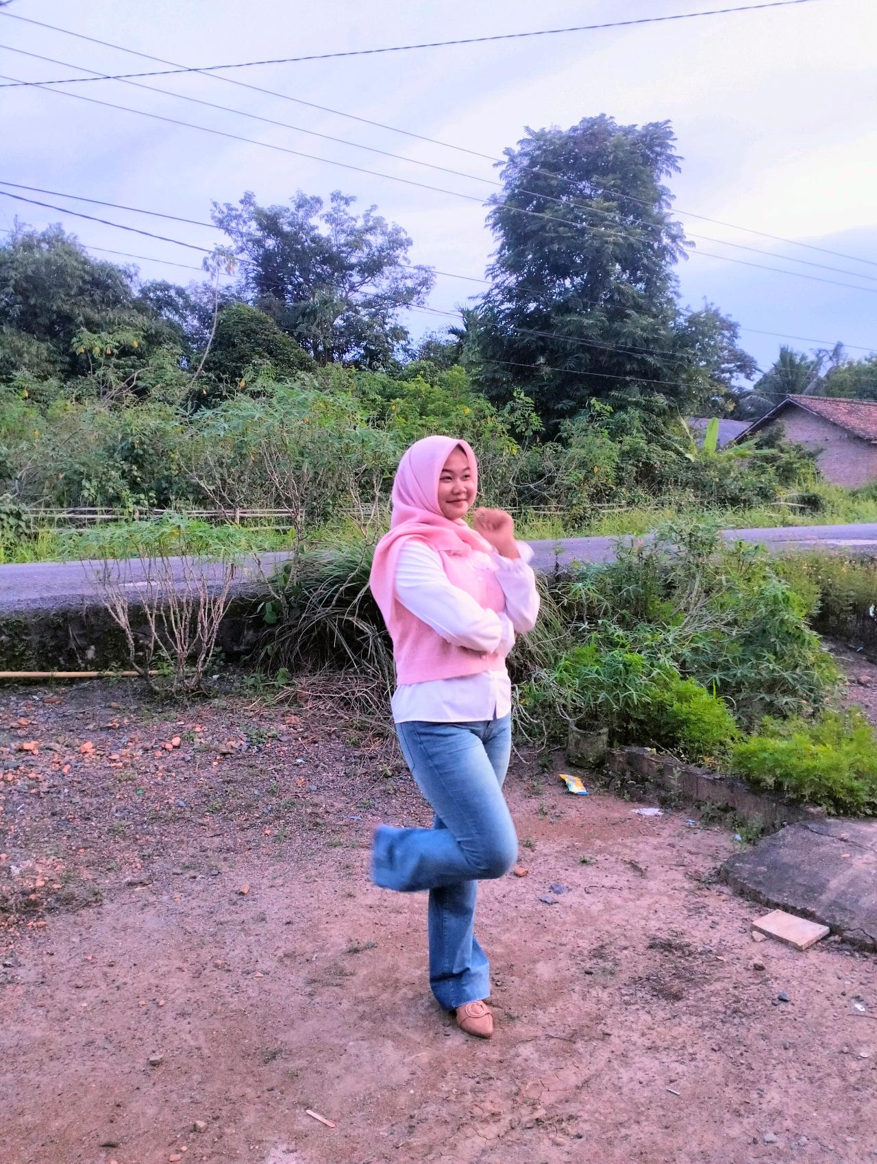 cmp_1775609420192.jpg