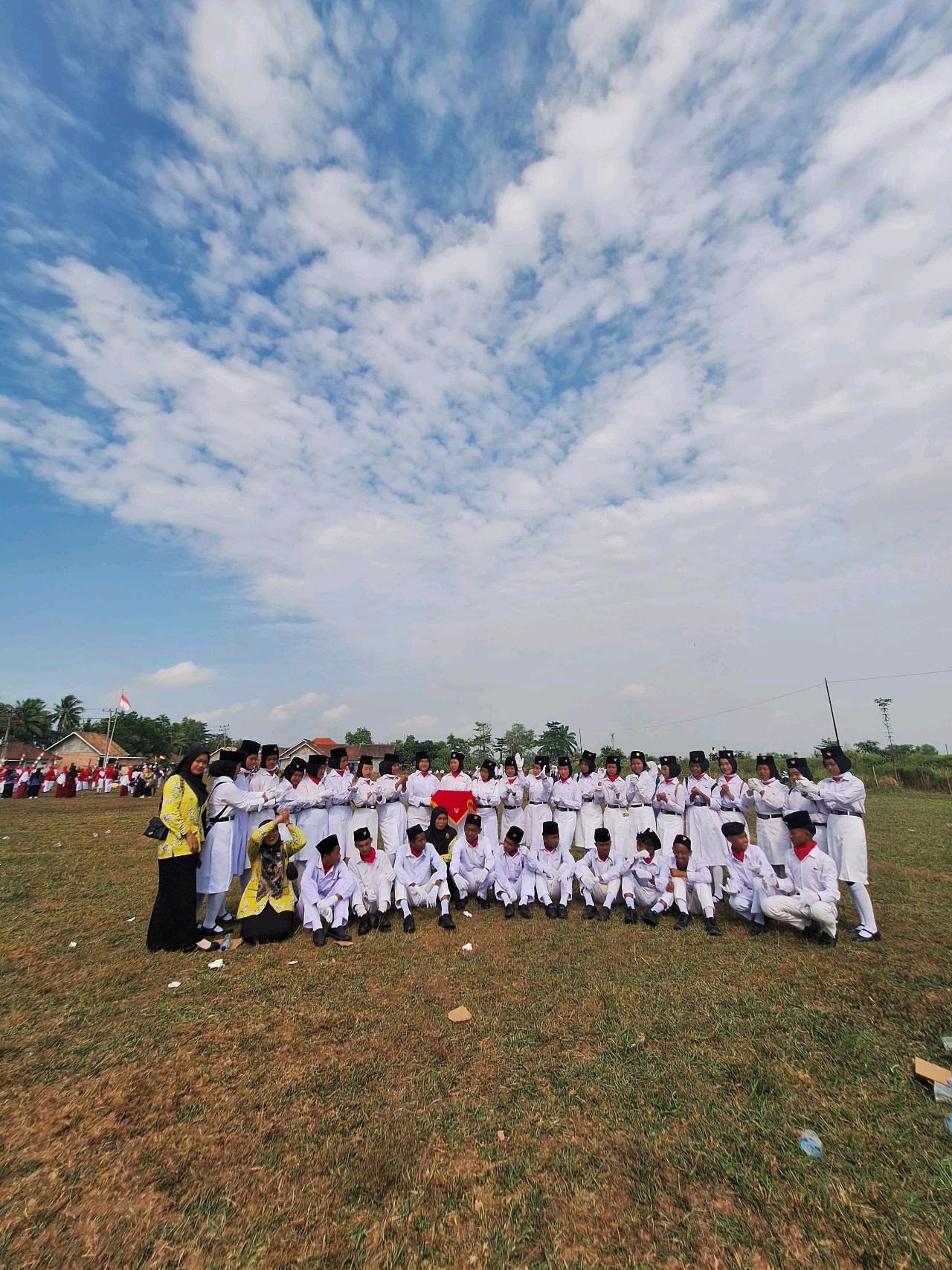 cmp_1775611349382.jpg