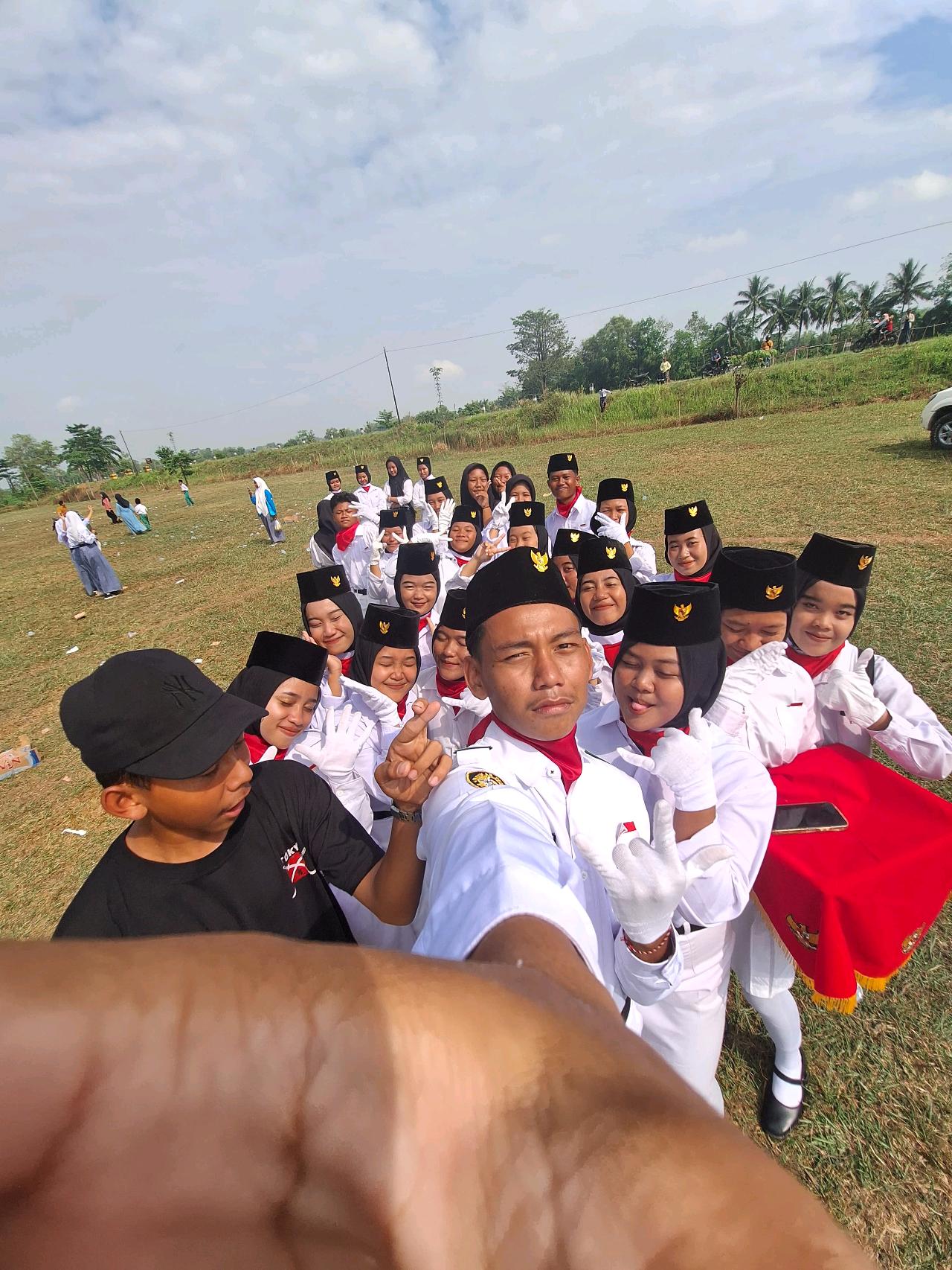 cmp_1775611385253.jpg