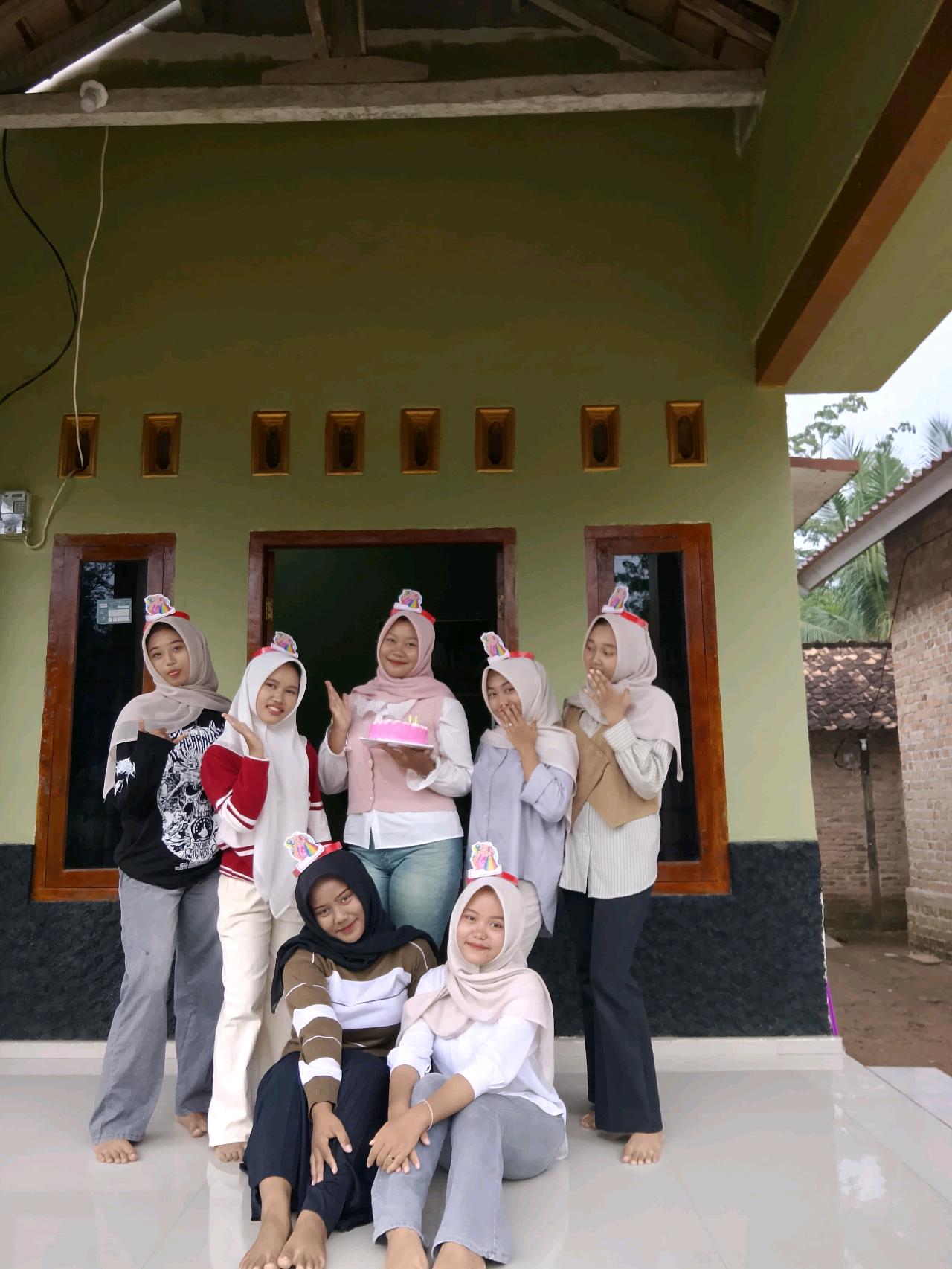 cmp_1775647155847.jpg