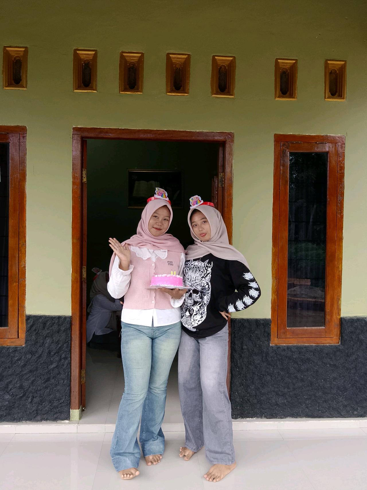 cmp_1775648588769.jpg