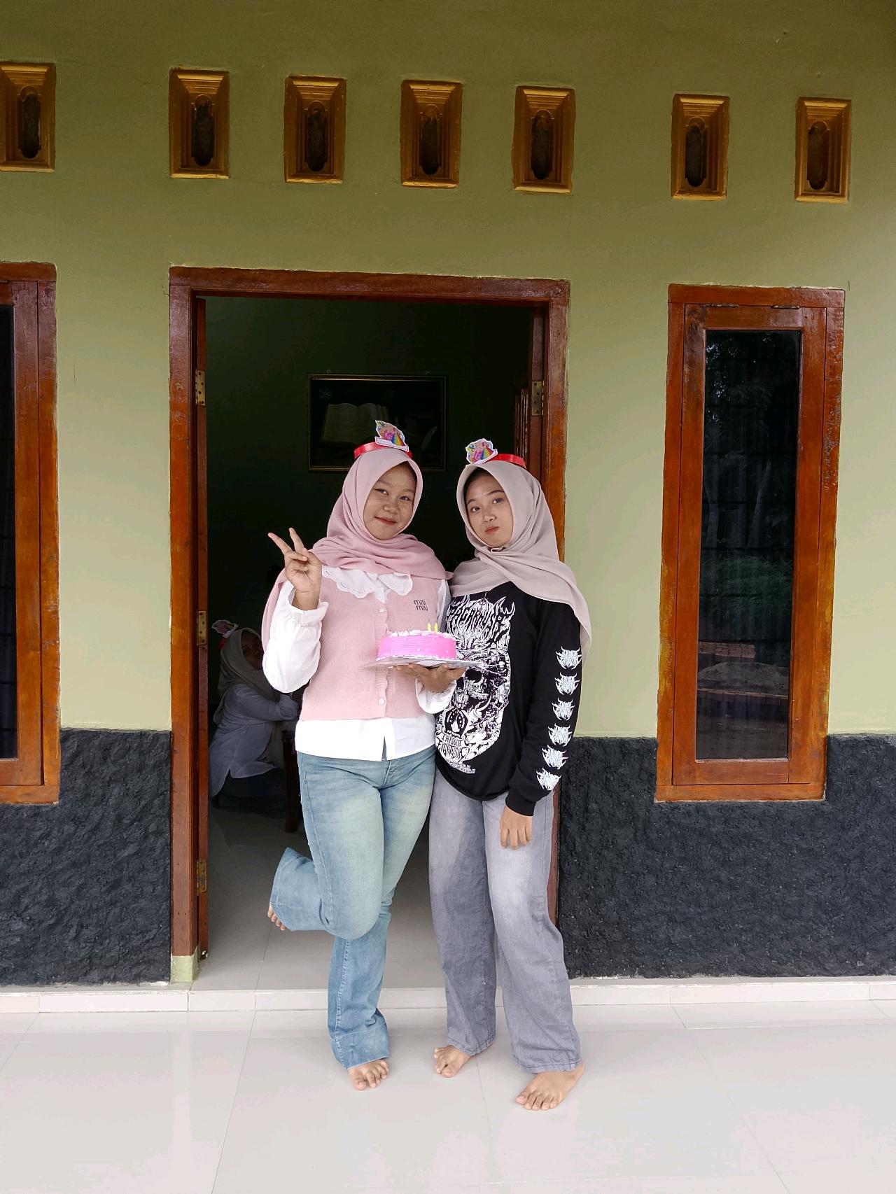cmp_1775648591947.jpg