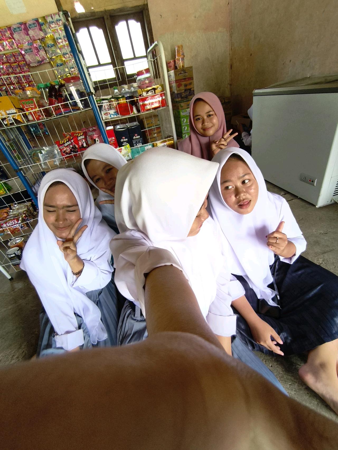 cmp_1776467794337.jpg